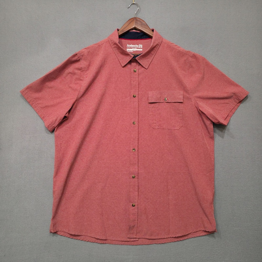 Avalanche Men's Red Short Sleeve Button Up Shirt Size XL